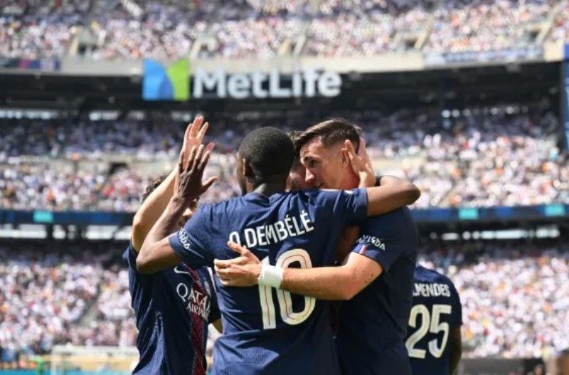 باريس سان جيرمان يتخطى ريال مدريد برباعية