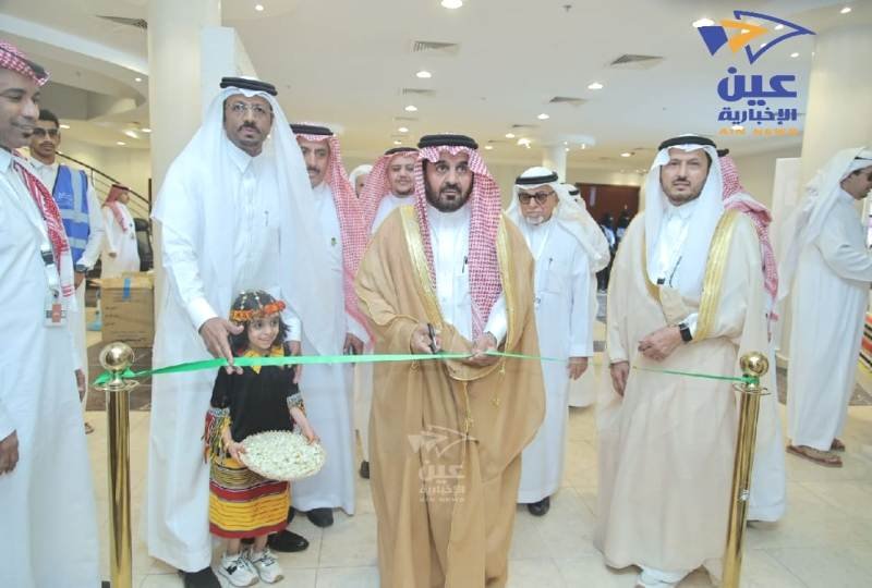 محافظ ” محايل ” يفتتح ملتقى تهامة عسير في التاريخ والآثار