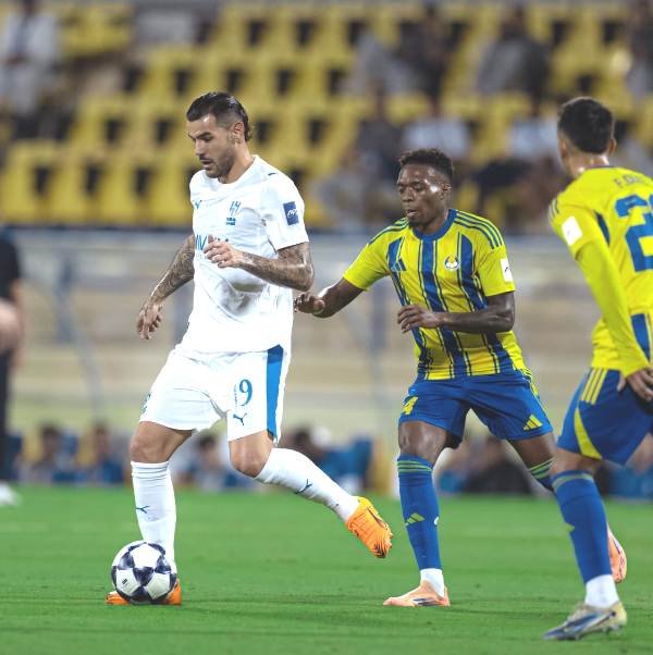 الهلال يعبر الغرافة ويتربع على قمة نخبة دوري آسيا