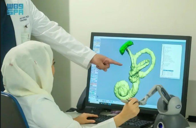 “التخصصي” يبتكر تقنية تعالج اعتلالات الأذن الداخلية