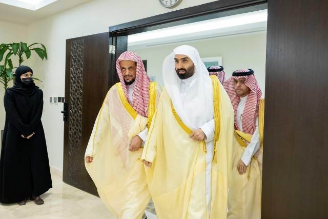 النائب العام يستقبل أعضاء مجلس النيابة العامة وقياداتها