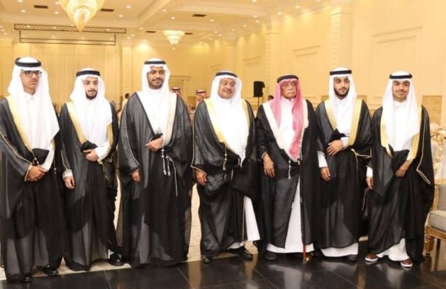 أسرة العباس والحربي تحتفلان بزفاف “عزام” بجدة