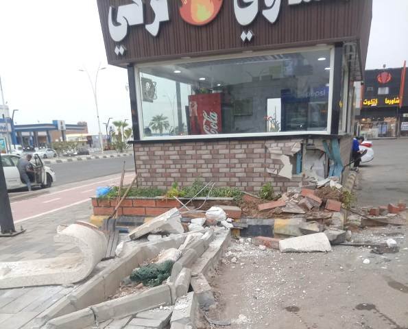 نجاة شخص بأعجوبة من حادث مروع عند مثلث الدرب