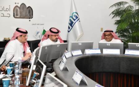 أمين جدة يبحث مع الأرصاد تعزيز التكامل والجاهزية للأمطار
